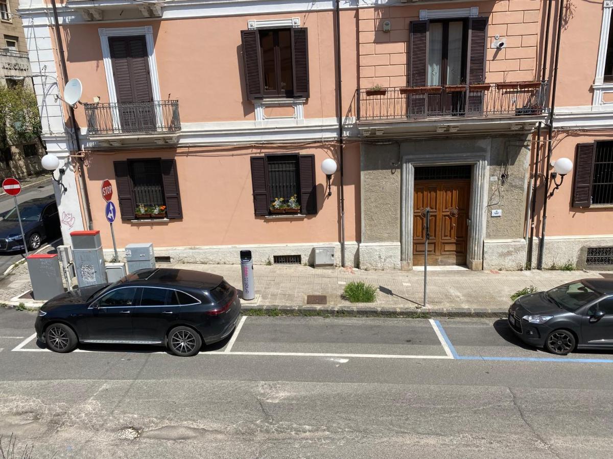 Via Piave 82 Bed and Breakfast Cosenza Exterior foto